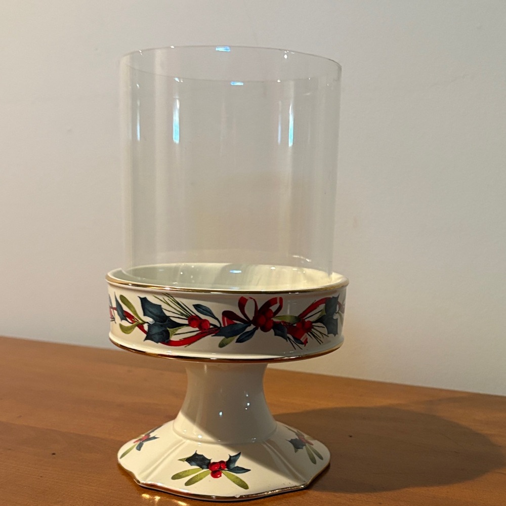 Candle holder
